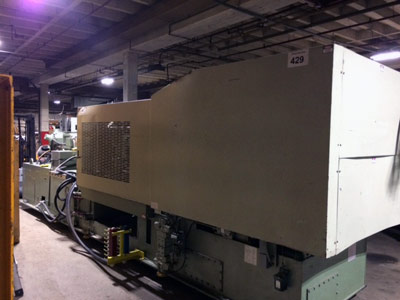 1997 Toyo TM-400H Used Injection Molding Machine